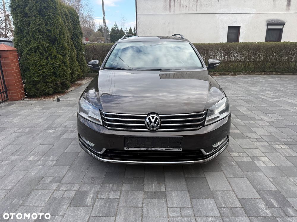 Volkswagen Passat - 3