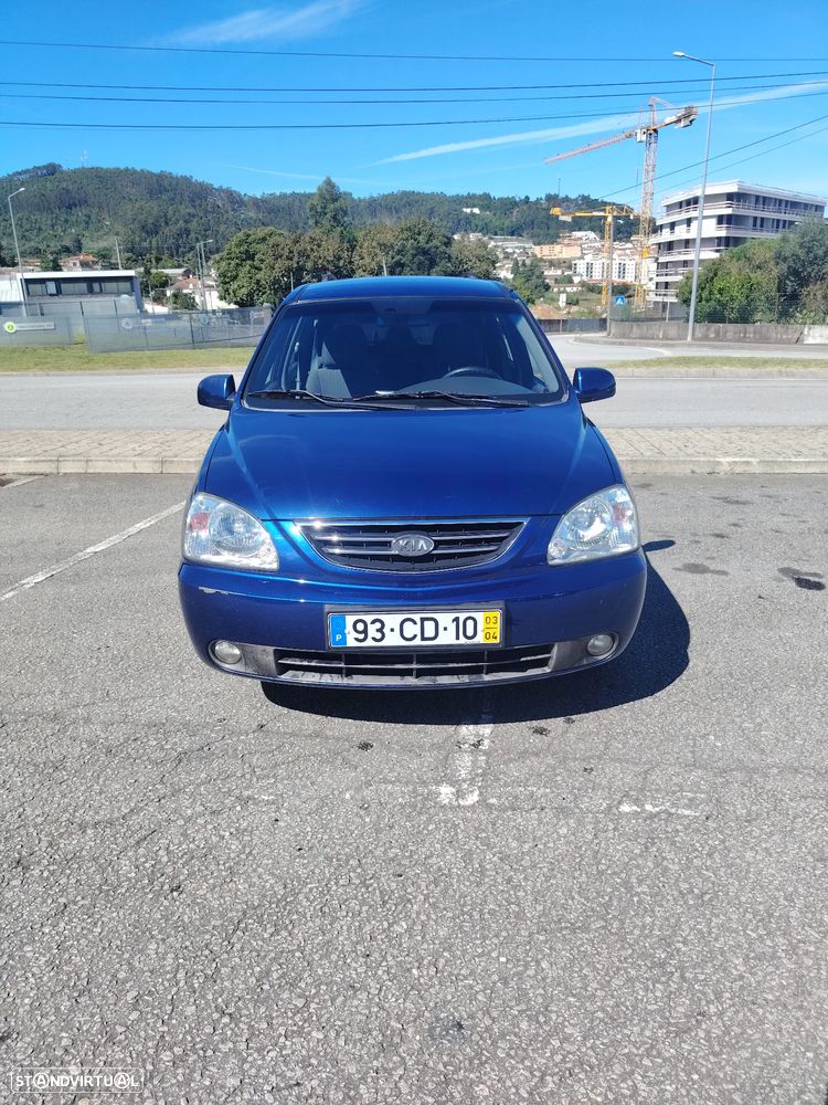Kia Carens - 16
