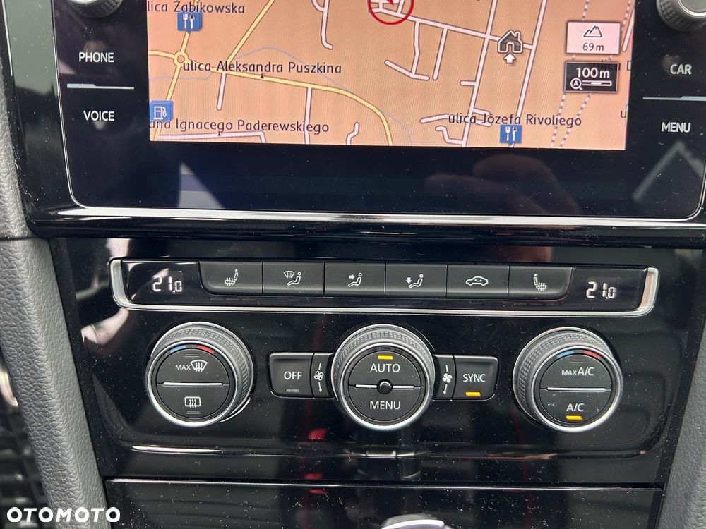 Volkswagen Golf GTI (BlueMotion Technology) DSG Performance - 16