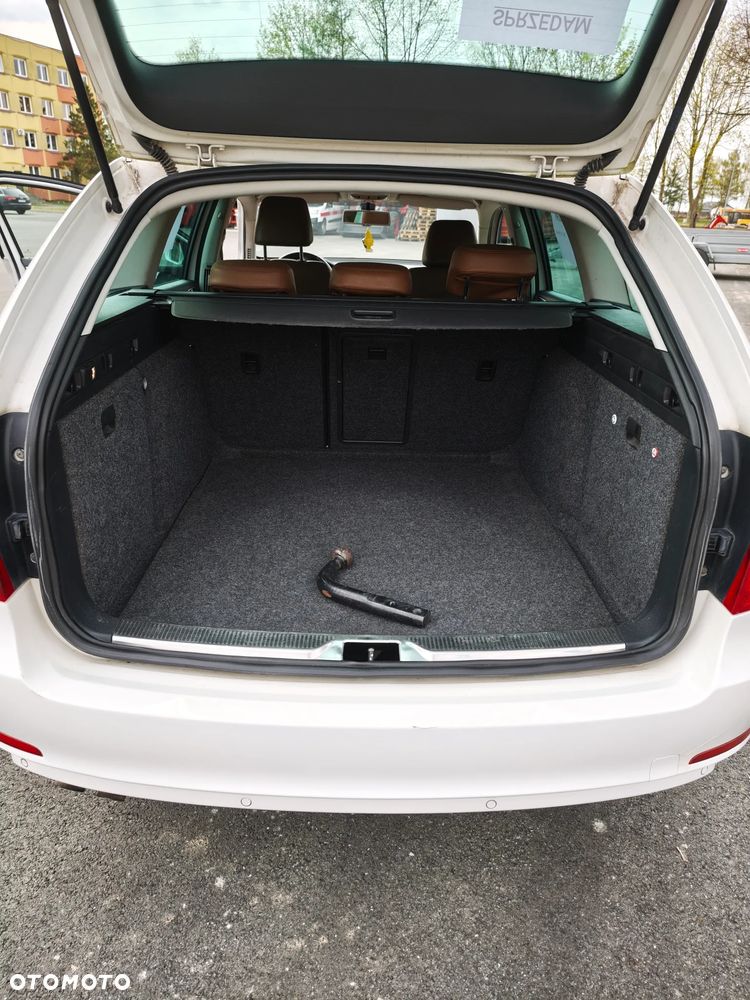 Skoda Superb 1.6 TDI Elegance Greenline - 13