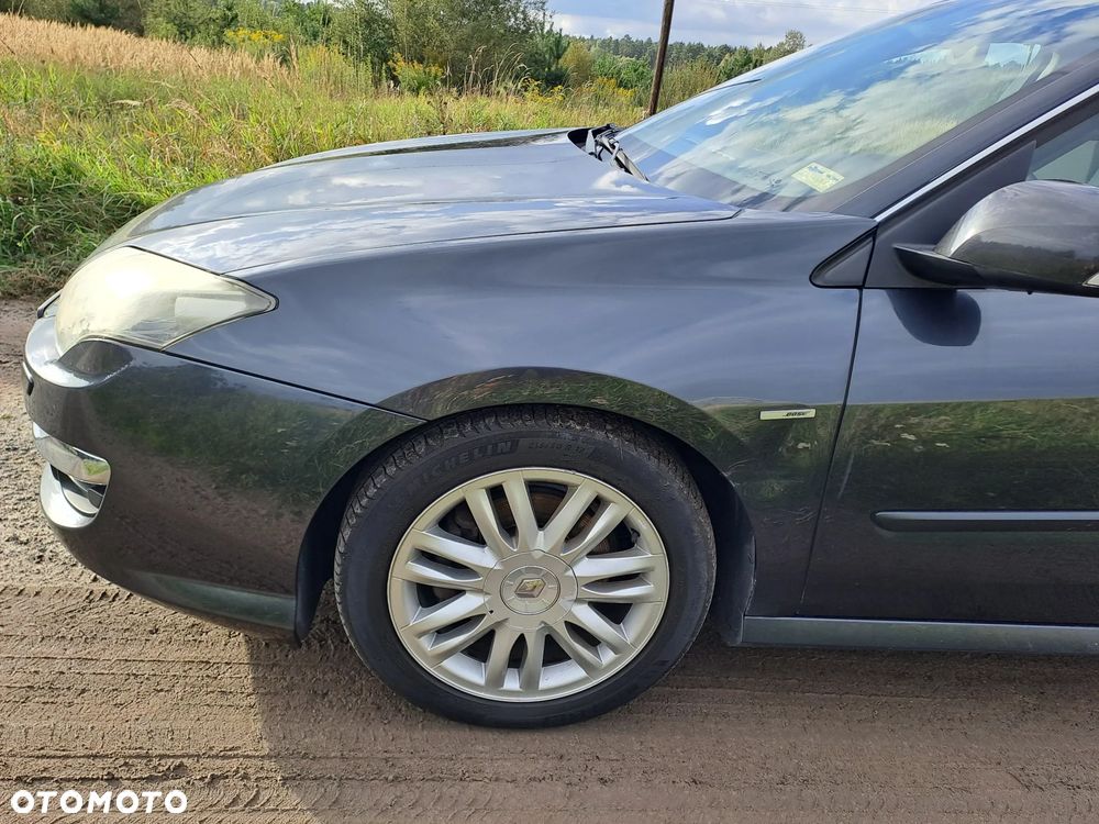 Renault Laguna 2010 photo 3