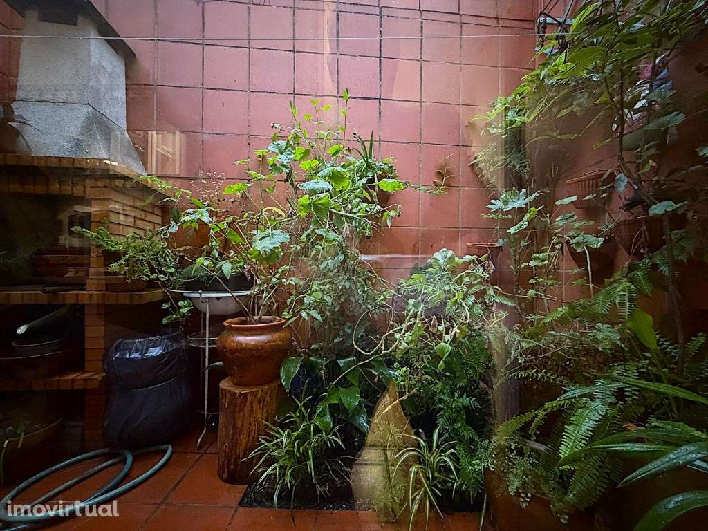 Moradia T2+1 em plena zona Histórica de Aveiro - ENCANTADORA !!! - Grande imagem: 3/27