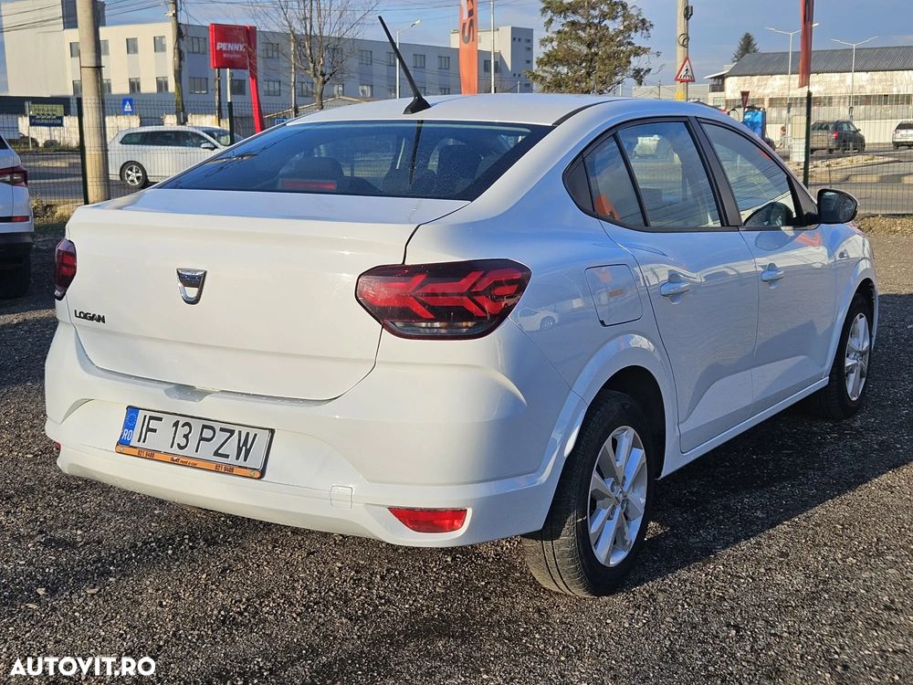 Dacia Logan TCe 90 CVT Comfort - 3