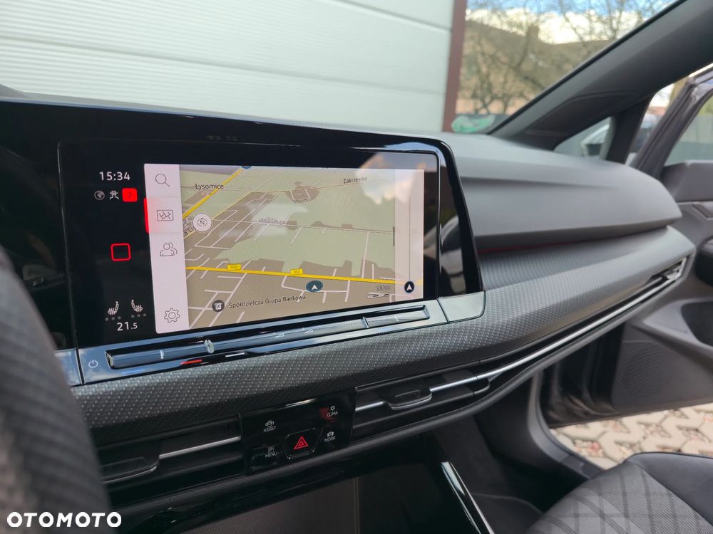 Volkswagen Golf 1.5 eTSI OPF DSG R-Line - 26