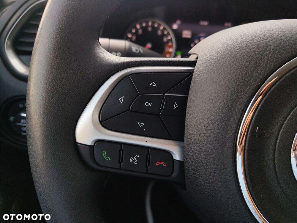 Jeep Renegade 1.5 T4 mHEV Limited FWD S&S DCT - 20