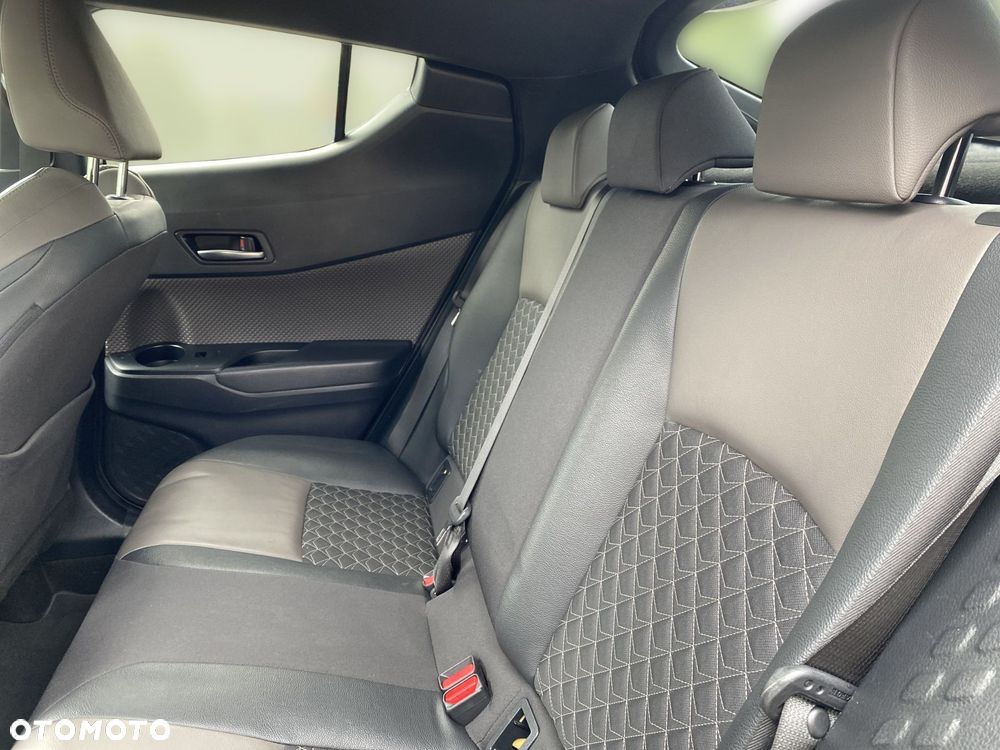 Toyota C-HR 1.8 Hybrid Executive - 16