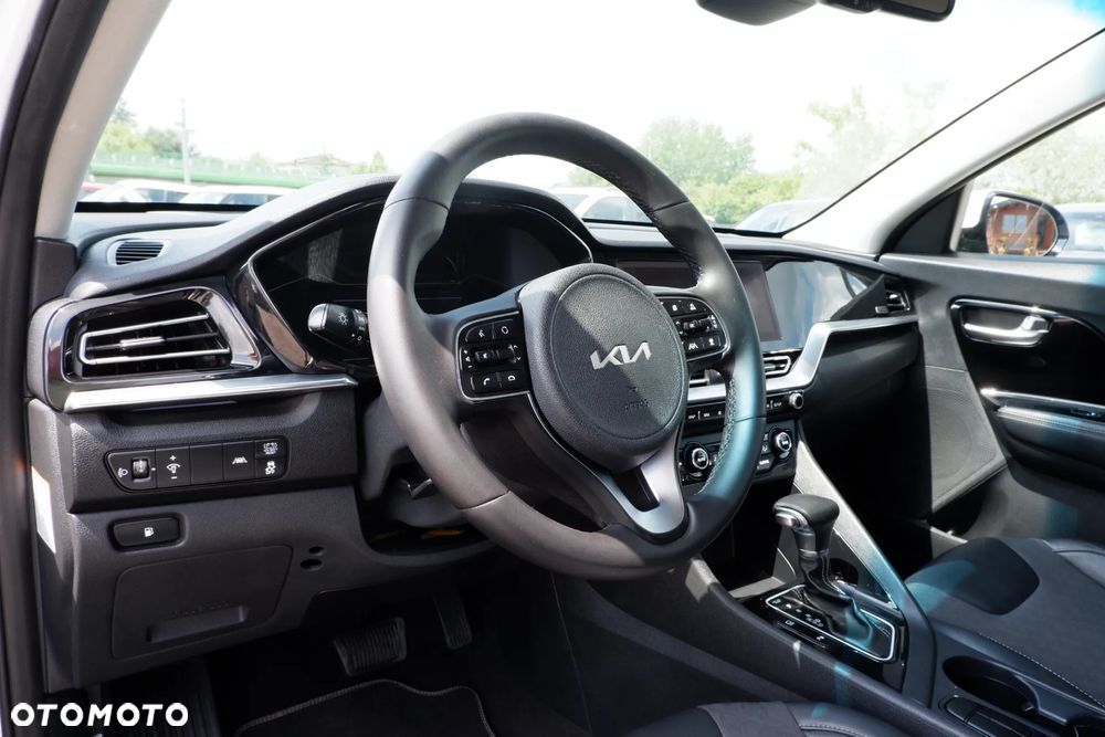 Kia Niro 1.6 GDI Hybrid L Business Line - 25