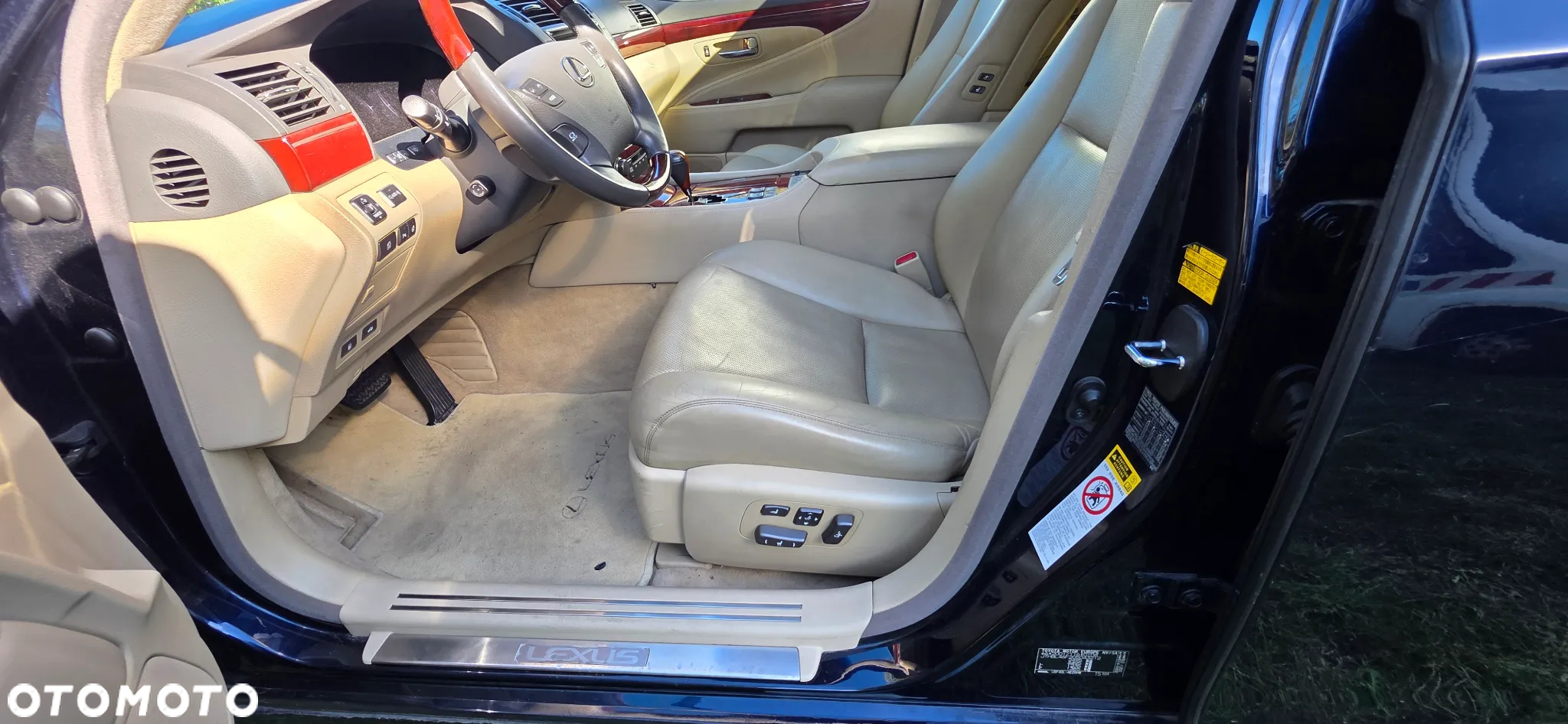 Lexus LS 460 - 17