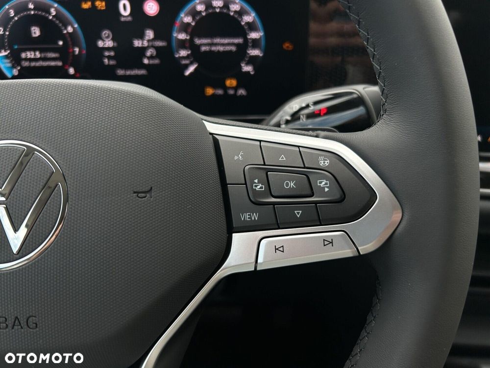 Volkswagen Tiguan - 17