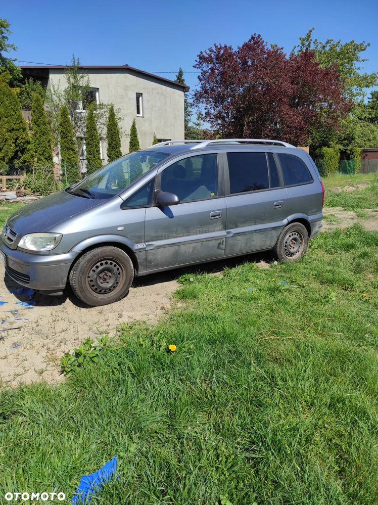 Opel Zafira - 3