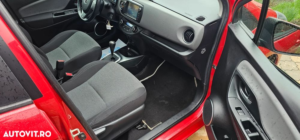 Toyota Yaris - 6