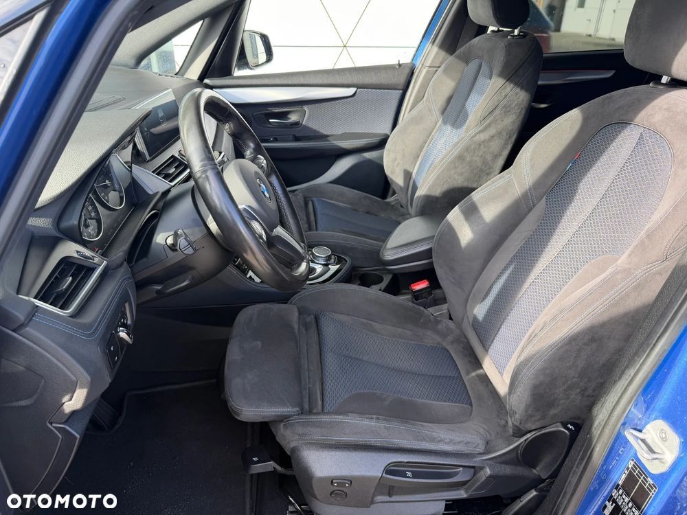 BMW Seria 2 218d Sport-Aut M Sport - 11