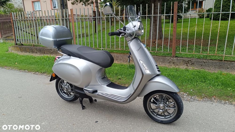 Piaggio Vespa - 1