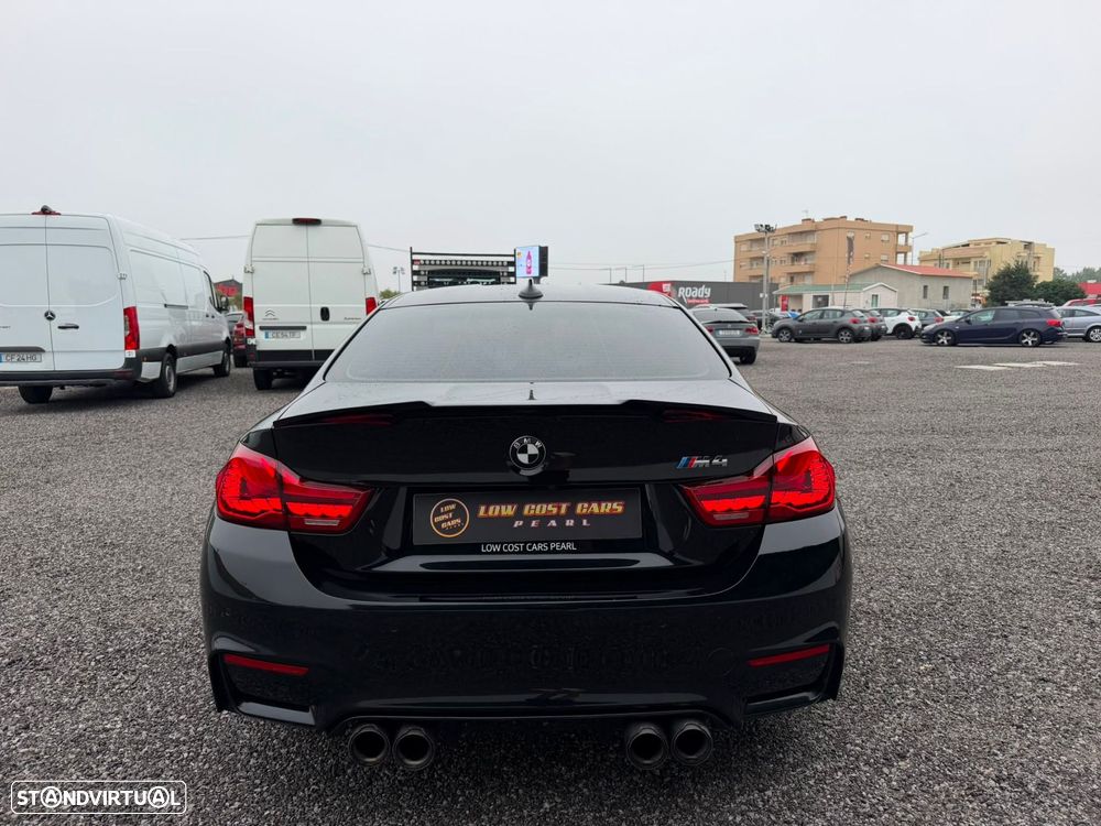 BMW M4 Auto - 10