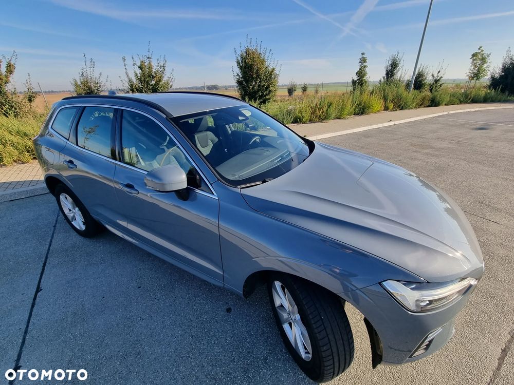 Volvo XC 60 B4 D AWD Core - 4