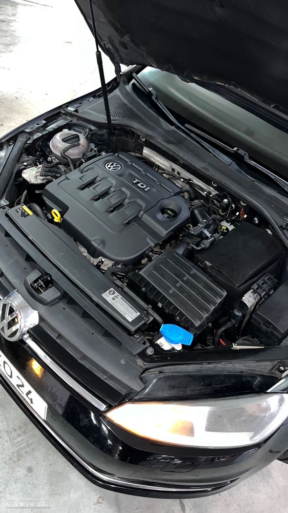 VW Golf 1.6 TDI BlueMotion Lounge - 22