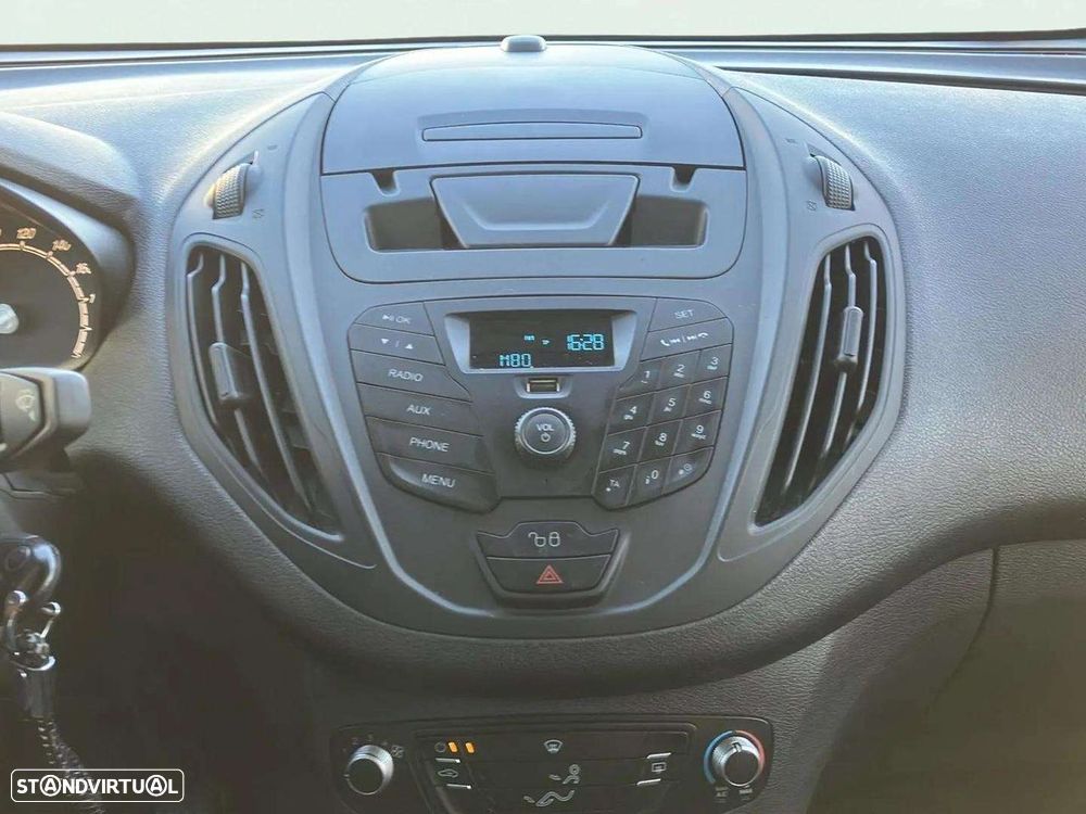Ford Tourneo Courier 1.0 EcoBoost Ambiente - 11