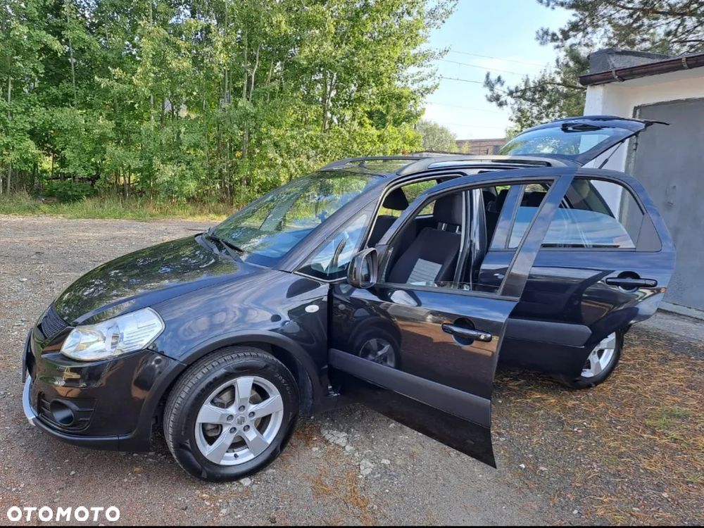 Suzuki SX4 - 4