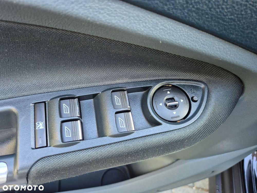 Ford C-MAX 1.0 EcoBoost Start-Stopp-System Champions Edition - 25