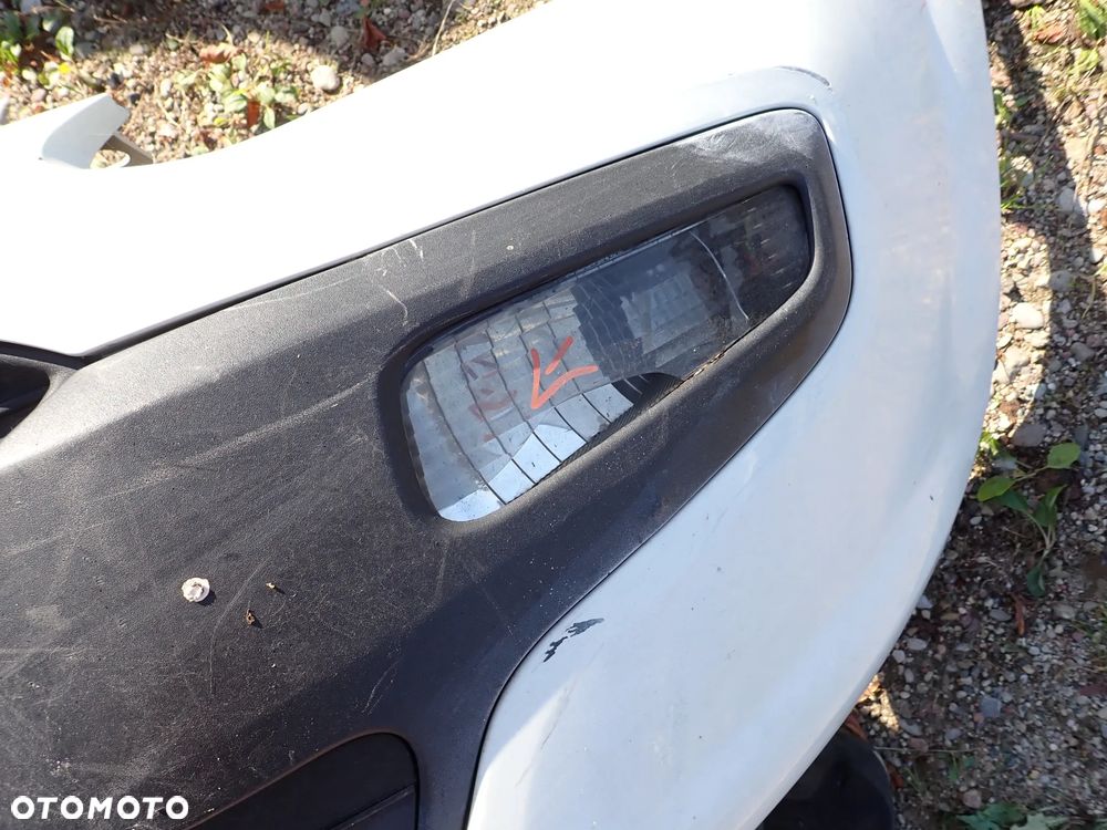 FIAT PUNTO EVO ZDERZAK PRZÓD - 4