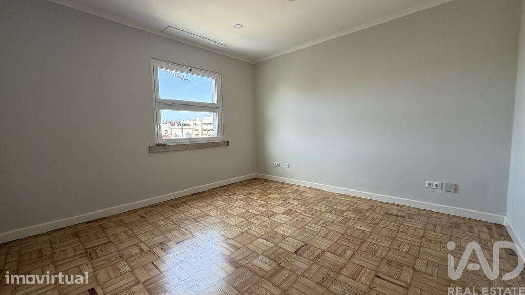 Apartamento T2 em Avenidas Novas de 88,00 m2 - Grande imagem: 2/28