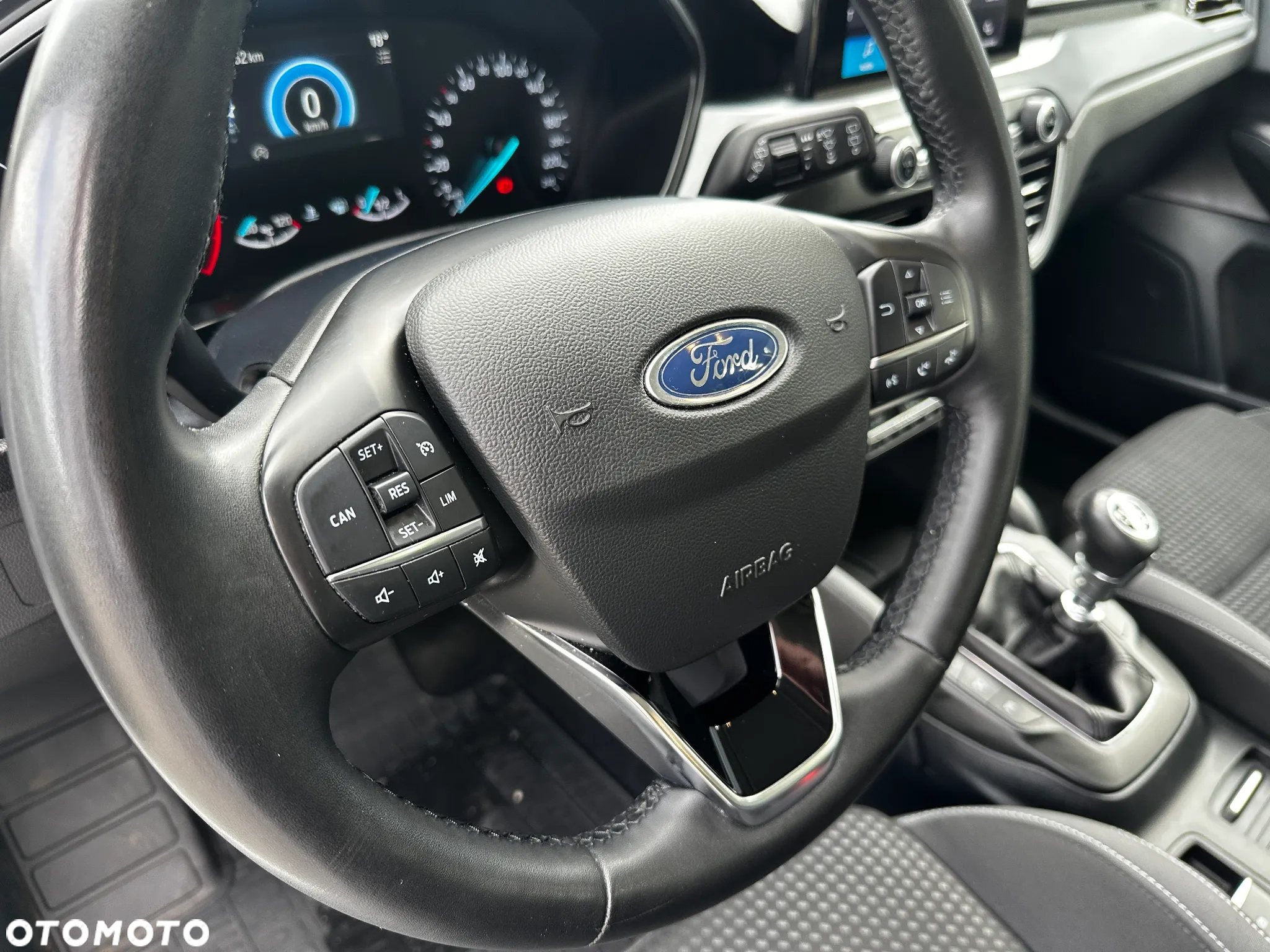 Ford Focus 1.5 EcoBlue Connected - 14