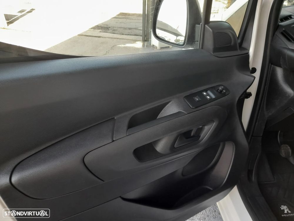 Peugeot Partner 1.6 BlueHDi L1 Pro 3L - 10