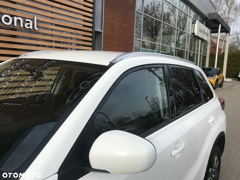 Suzuki Vitara 1.4 Boosterjet Premium 2WD - 17