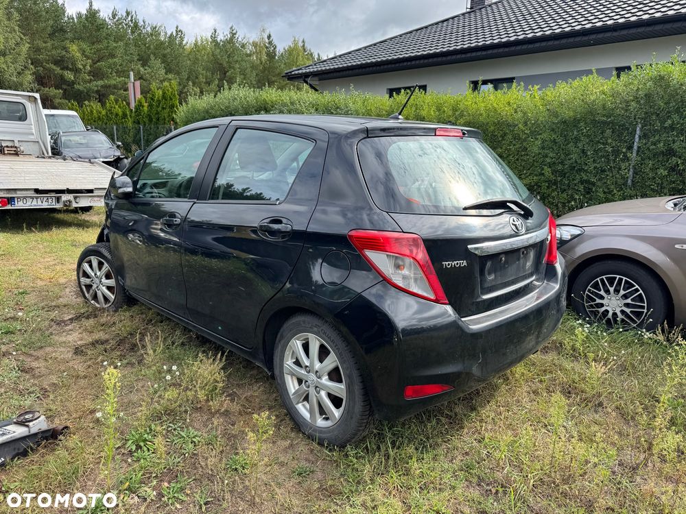 Toyota Yaris 1.0 VVT-i - 4