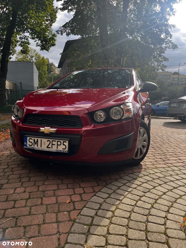 Chevrolet Aveo 2011 photo 2