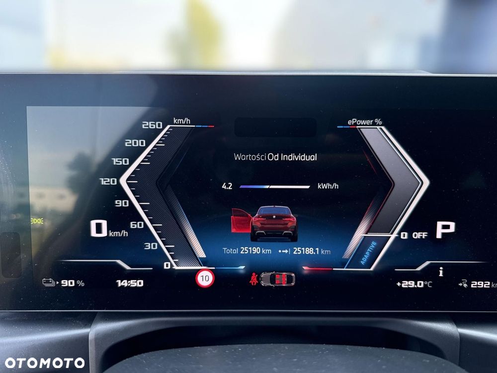 BMW i4 - 25