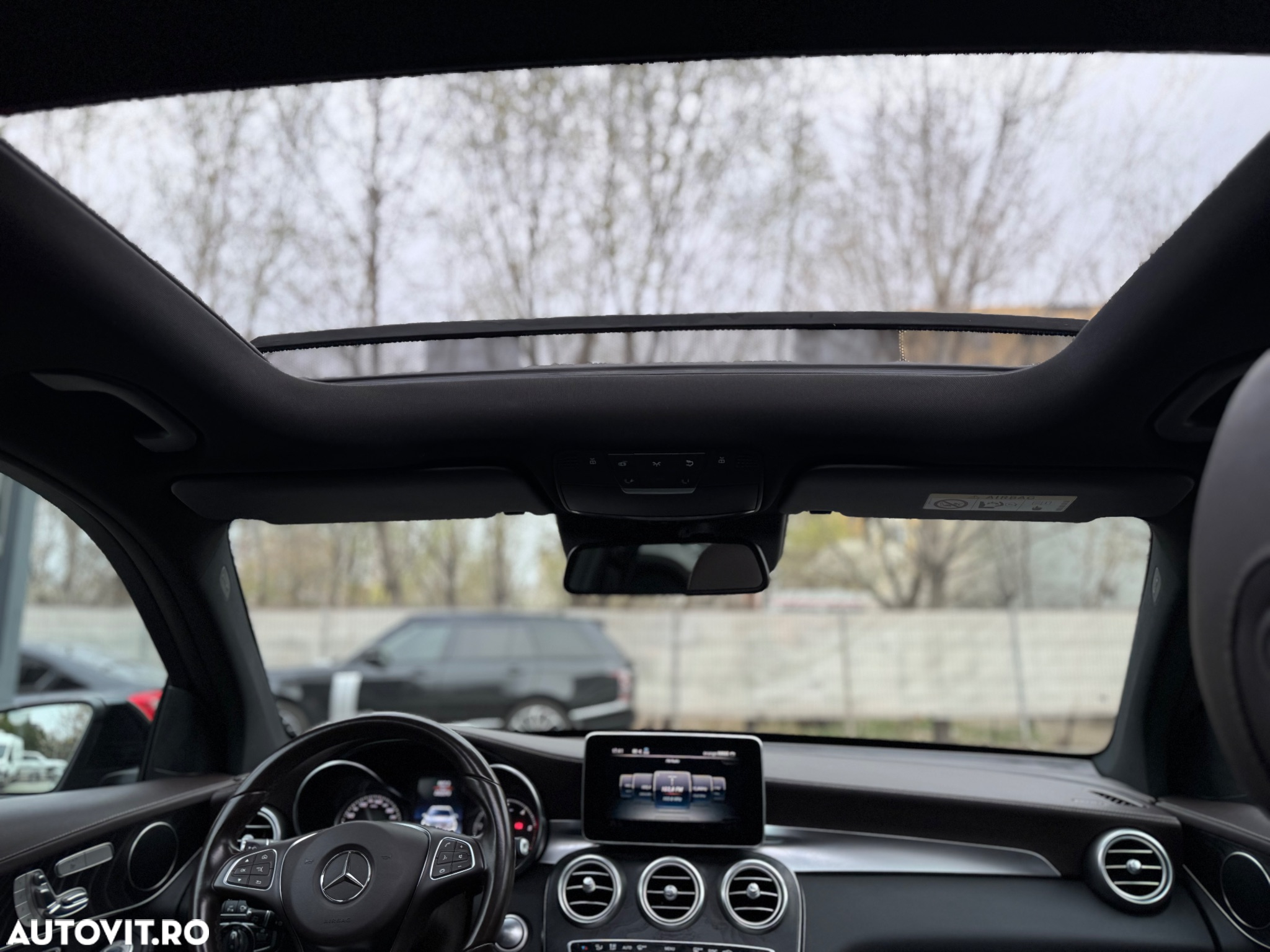 Mercedes-Benz GLC 250 d 4MATIC - 25