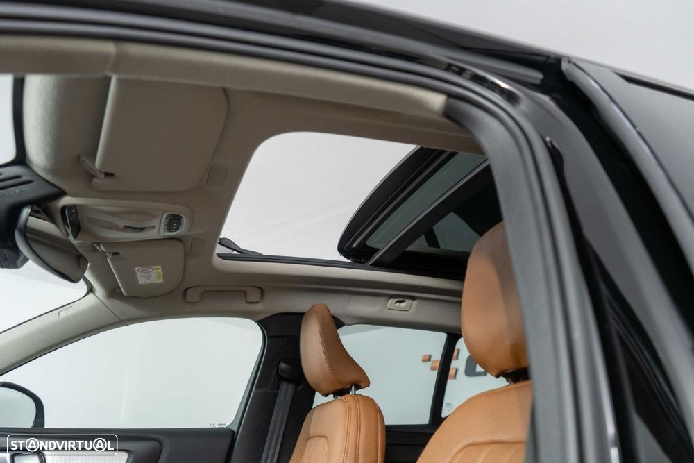 Volvo XC 40 1.5 T4 PHEV Plus Dark - 25