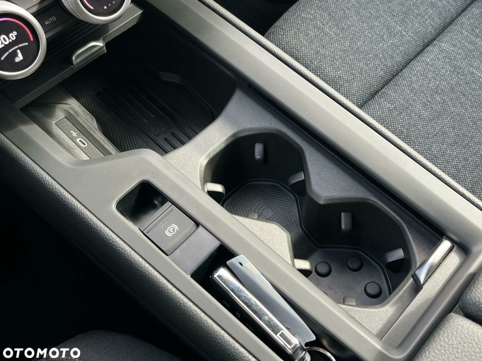 Skoda Superb - 27