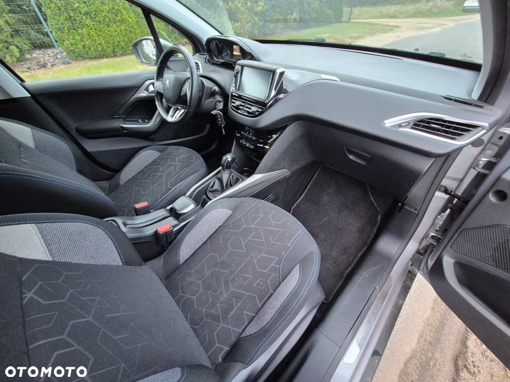 Peugeot 2008 ver-puretech-100-style-s-s-bvm6 - 21