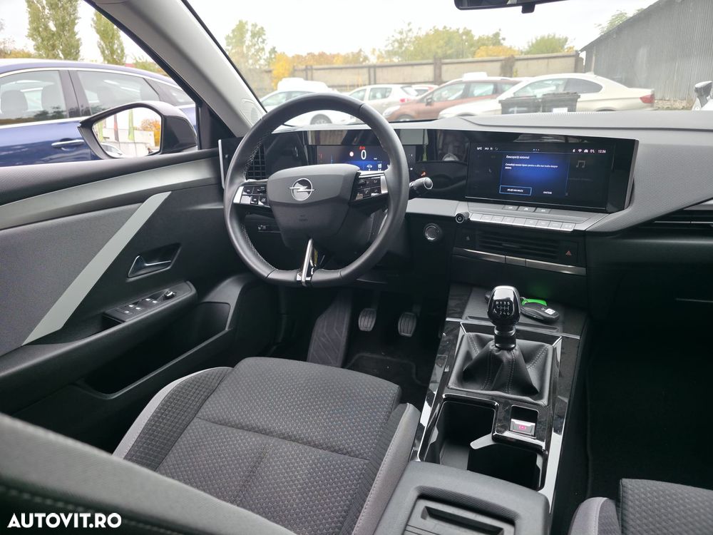 Opel Astra 1.2 Turbo Edition - 13