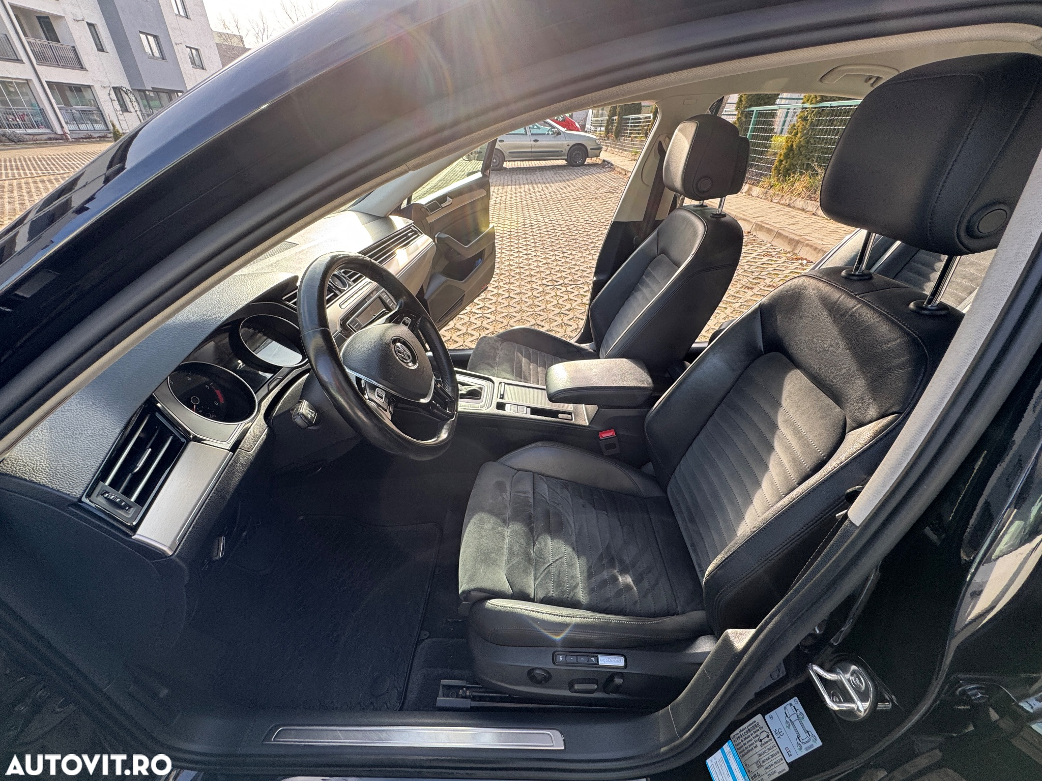 Volkswagen Passat 2.0 TDI DSG 4Motion Highline - 15