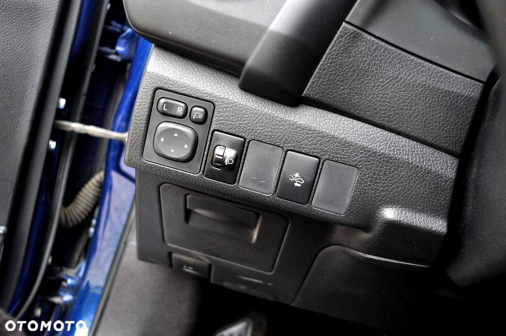 Toyota Auris - 16
