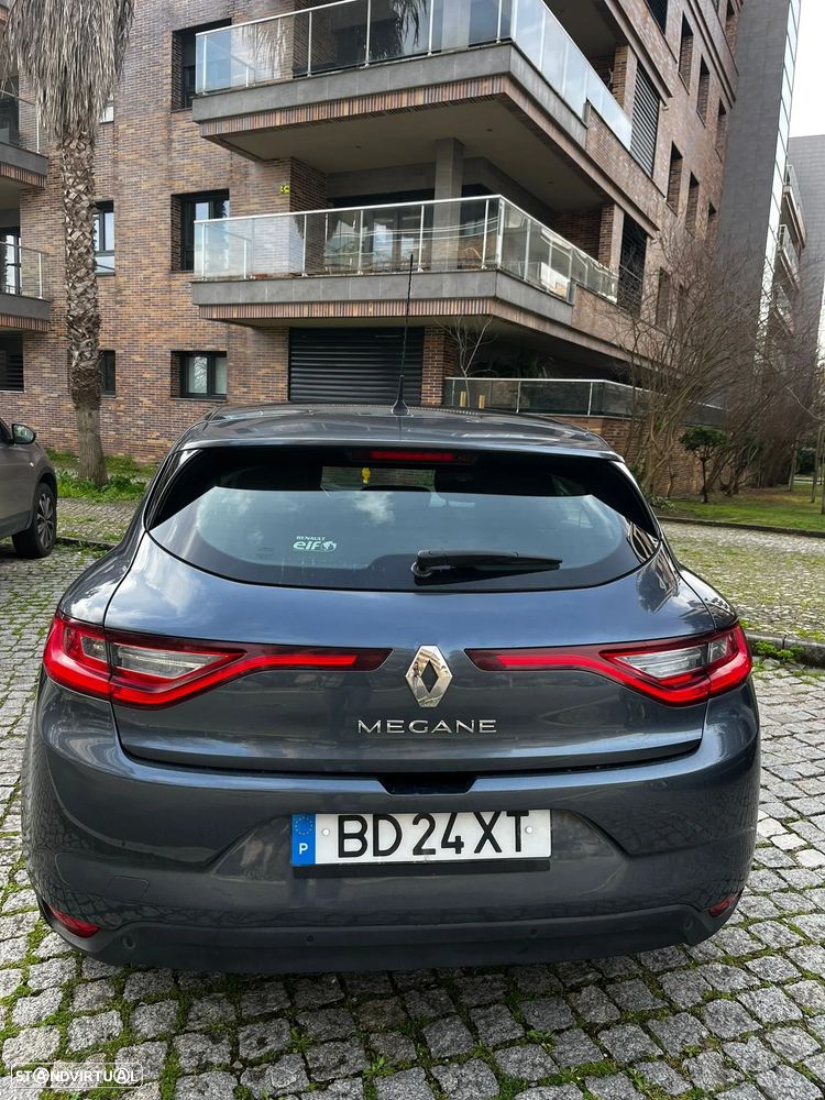 Renault Mégane ENERGY dCi 110 EDC INTENS - 16
