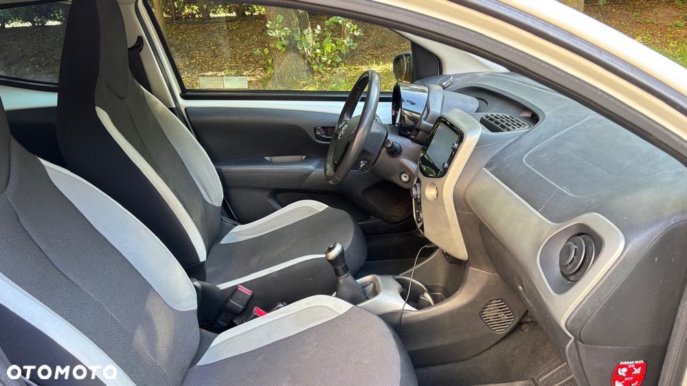Toyota Aygo 1.0 VVT-i Sprint EU6 - 17