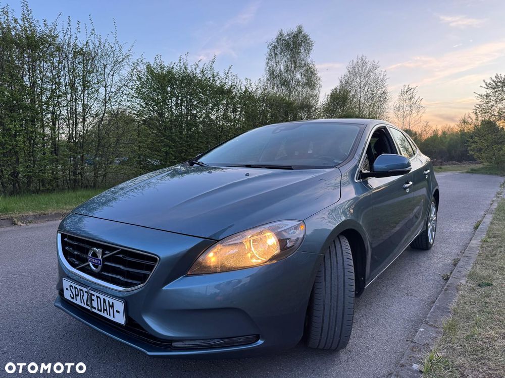 Volvo V40 D2 Summum - 29