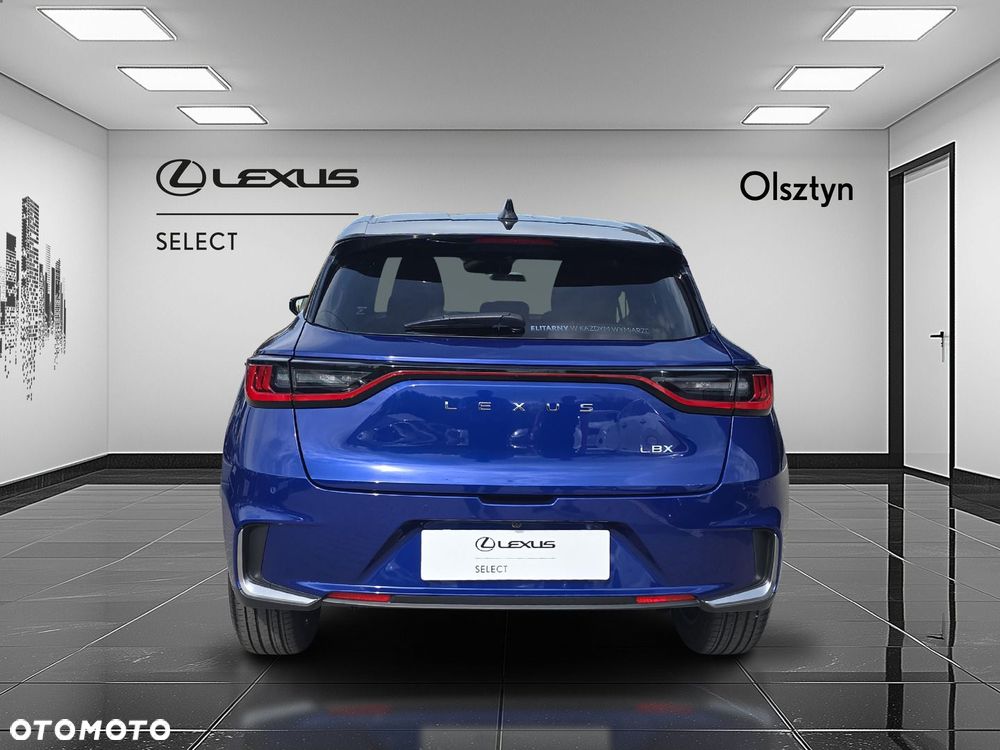Lexus LBX 1.5 Hybrid Cool - 4