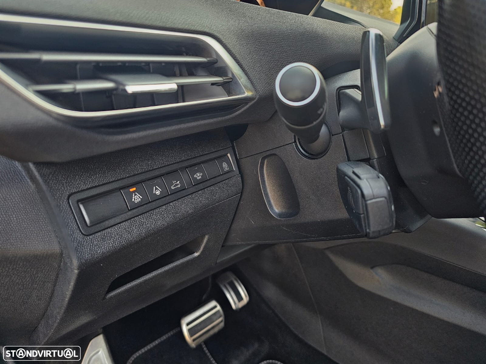 Peugeot 5008 1.5 BlueHDi GT EAT8 - 17