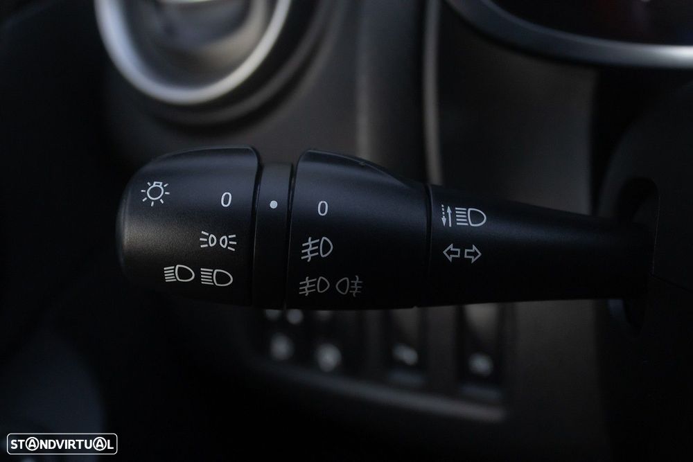 Renault Clio 0.9 TCe Limited - 16