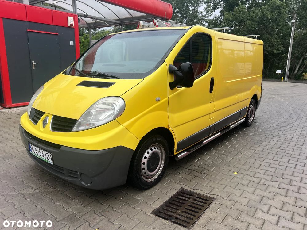 Renault Trafic - 2