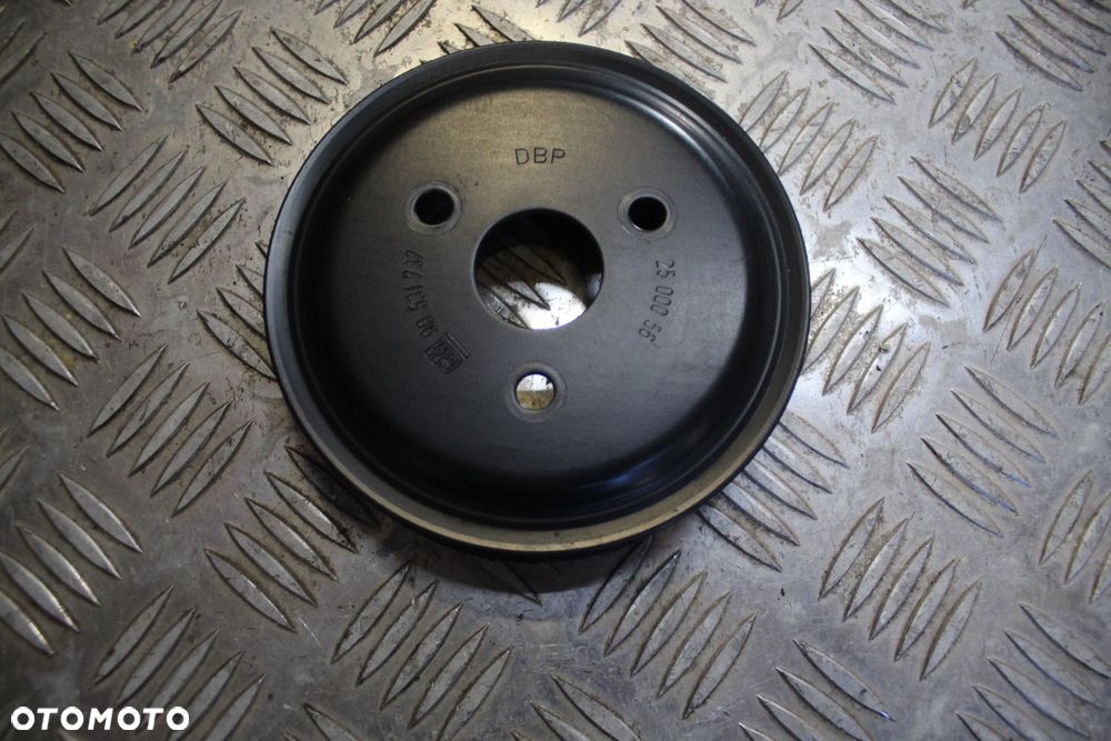 KOŁO PASOWE POMPY WODY OPEL CORSA D 1.0 90531737