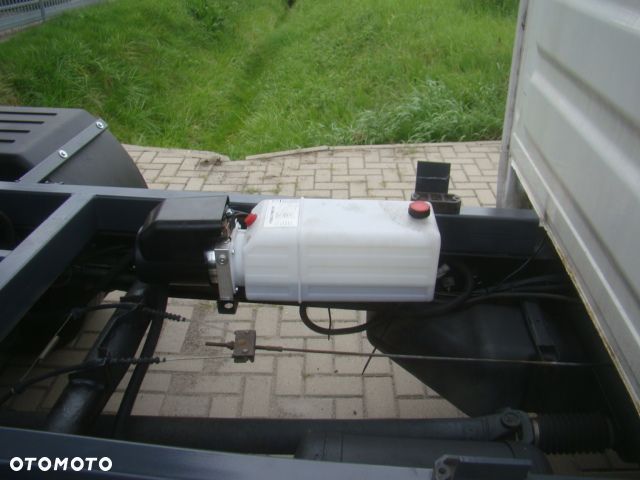 Iveco DAILY 50 C 18 3.0TDI  3.5T DMC 3.0M DUBEL KABINA 7-OSÓB - 10