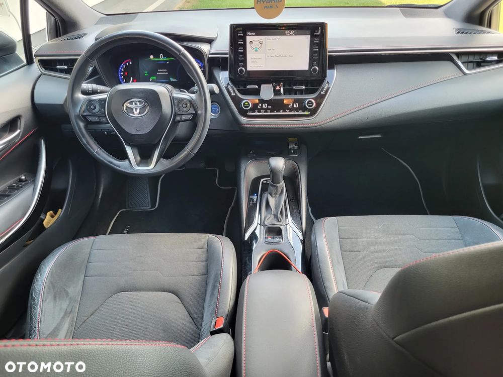 Toyota Corolla 2.0 Hybrid Executive - 19