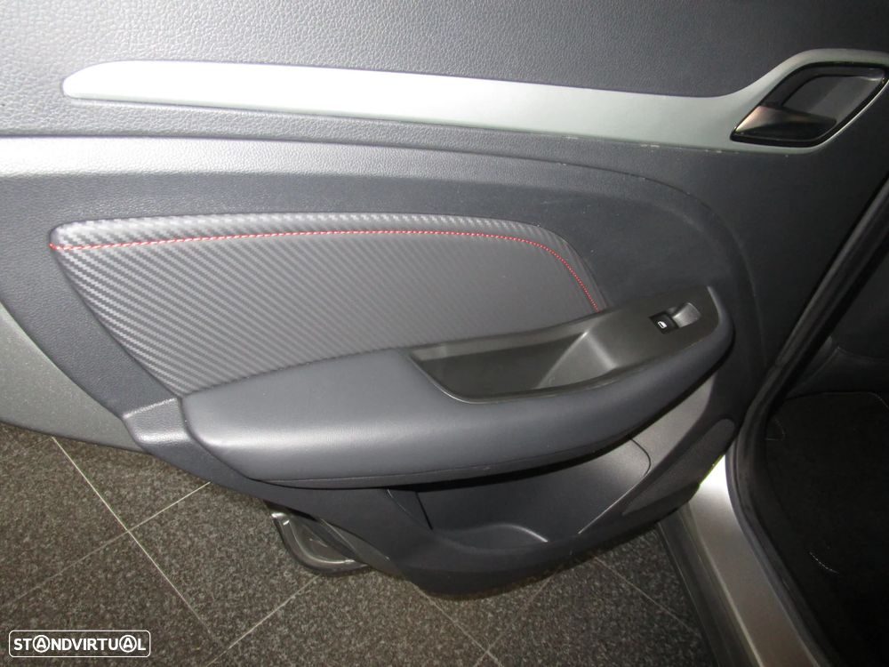 MG ZS Standard Luxury - 16