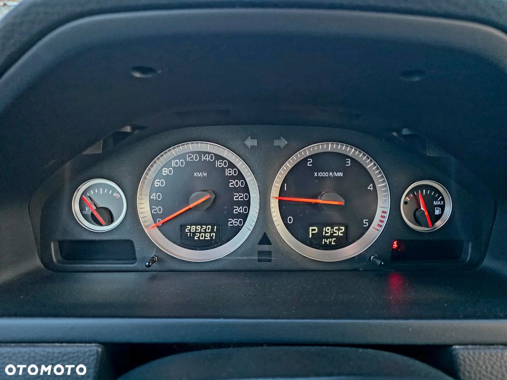 Volvo XC 90 D5 AWD Summum - 26